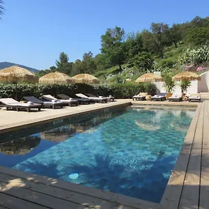 Hotel Tricoli Avec Piscine, Les Issambres
